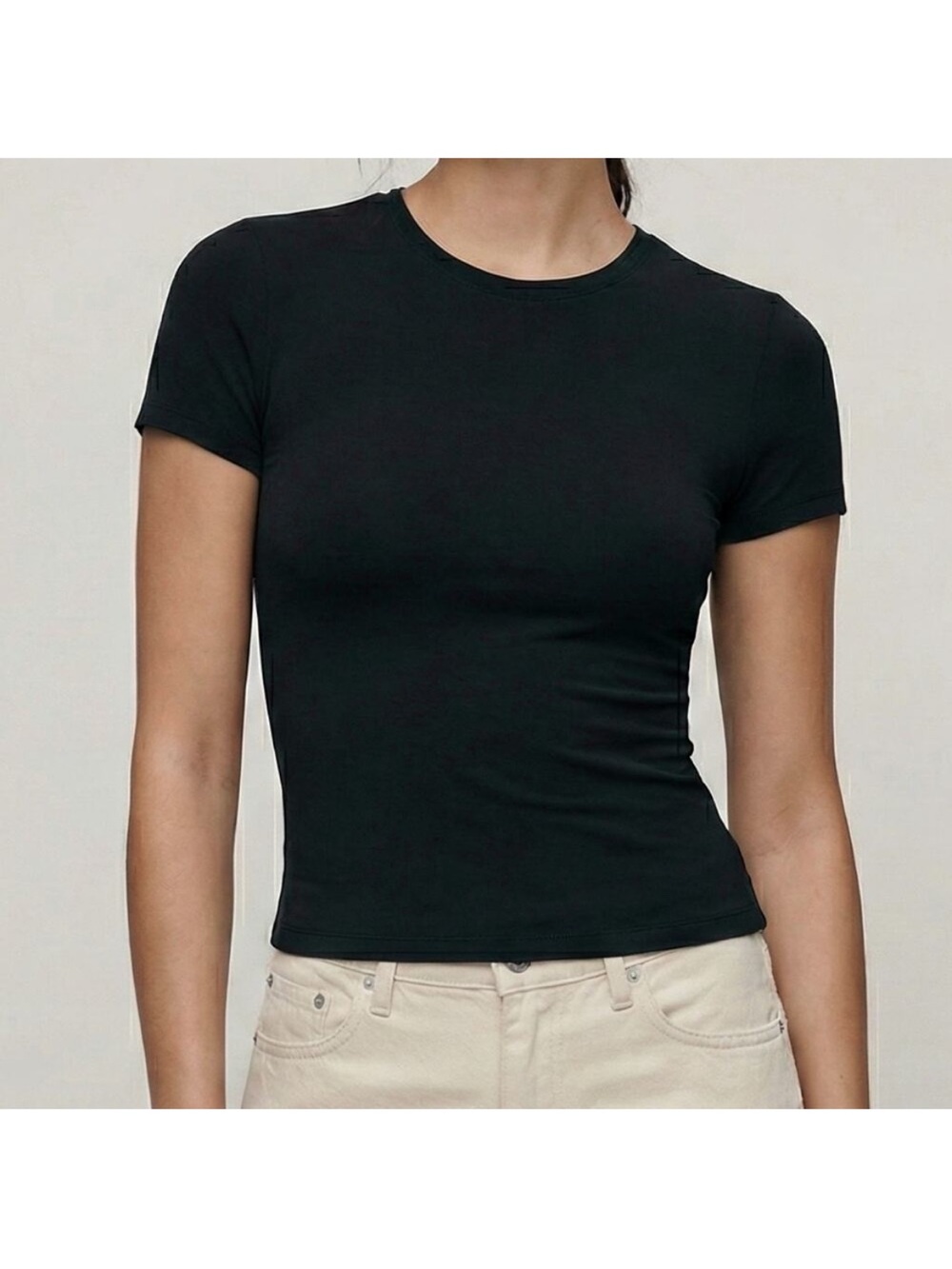 Aritzia Babaton Slim Black Baby Tee